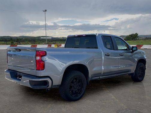 Satin Steel Metallic 2019 Chevrolet Silverado 1500 Custom