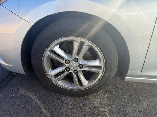 2016 Chevrolet Cruze LT Auto