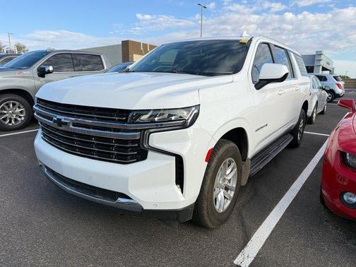 2022 Chevrolet Suburban LT
