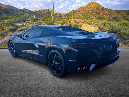2022 Chevrolet Corvette Stingray w/2LT