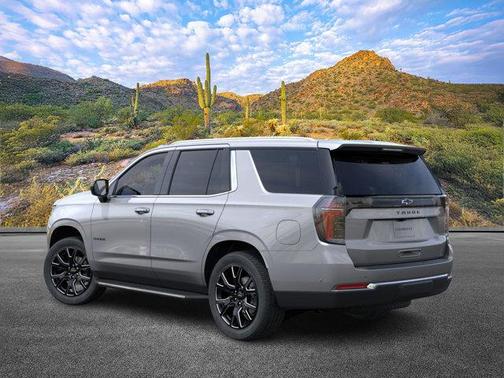 2025 Chevrolet Tahoe LS