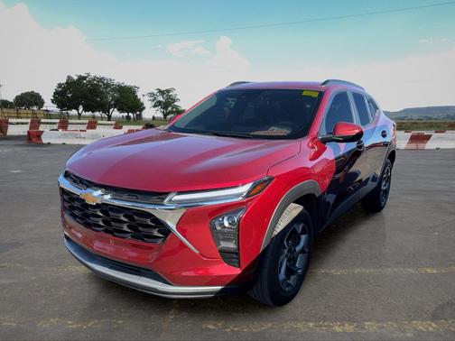 Crimson Metallic 2025 Chevrolet Trax LT