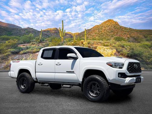 Super White 2021 Toyota Tacoma TRD Sport