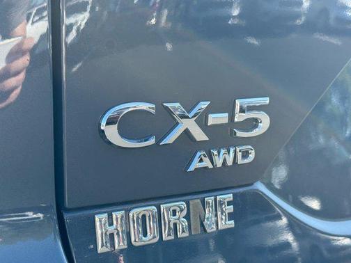 2022 Mazda CX-5 Carbon Edition