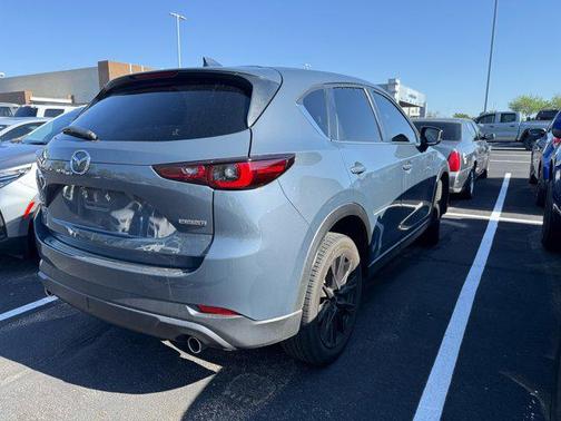 2022 Mazda CX-5 Carbon Edition