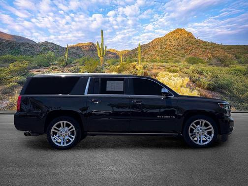 Black 2019 Chevrolet Suburban Premier