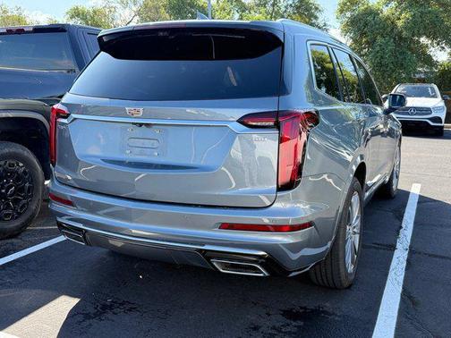 2020 Cadillac XT6 Premium Luxury FWD