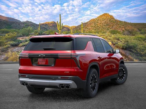 Radiant Red Tintcoat 2026 Chevrolet Traverse AWD Z71