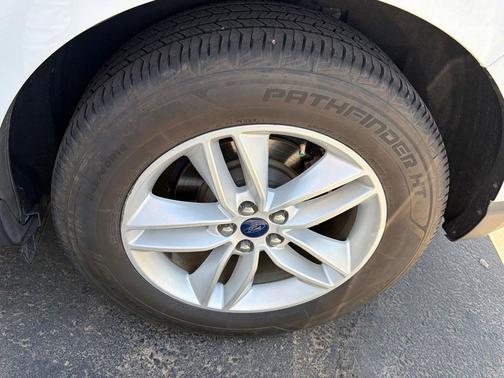 Magnetic Metallic 2017 Ford Edge SEL
