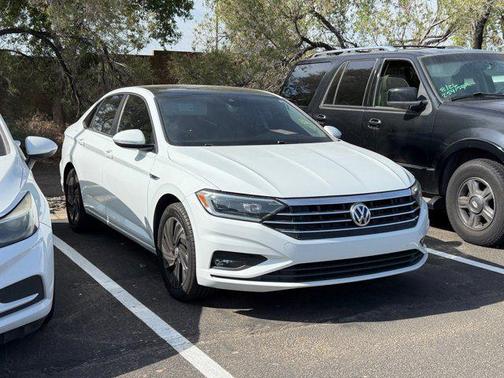2019 Volkswagen Jetta 1.4T SEL Premium