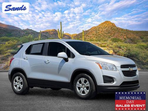 Silver Ice Metallic 2016 Chevrolet Trax LS