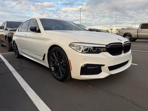 2019 BMW 530 530i