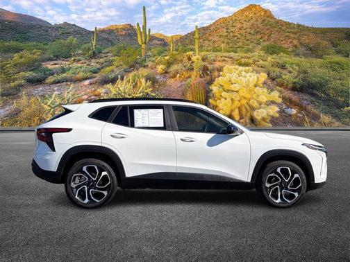 2025 Chevrolet Trax FWD 2RS