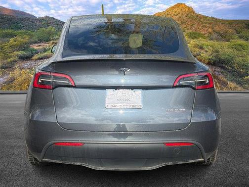 2023 Tesla Model Y Performance Dual Motor All-Wheel Drive