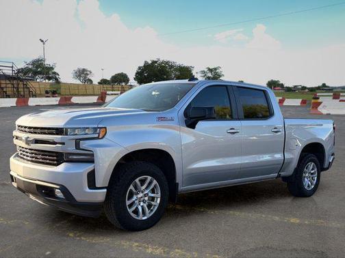 Silver Ice Metallic 2021 Chevrolet Silverado 1500 RST