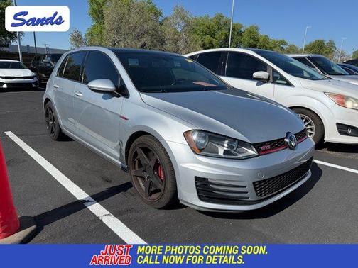 2017 Volkswagen Golf GTI 2.0T SE 4-Door