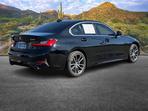 2019 BMW 330 xDrive