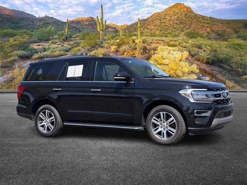 White 2022 Ford Expedition Limited
