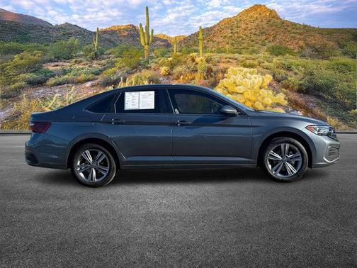 2022 Volkswagen Jetta 1.5T SE