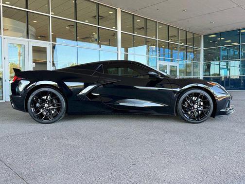 2024 Chevrolet Corvette Stingray w/2LT