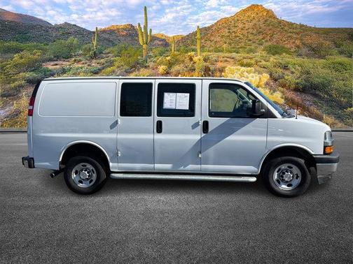 2024 Chevrolet Express 2500 RWD 2500 Regular Wheelbase WT