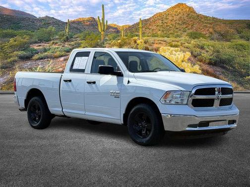 2024 RAM 1500 Classic SLT