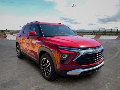 Apex Red 2026 Chevrolet Trailblazer LT