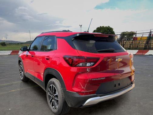 Apex Red 2026 Chevrolet Trailblazer LT