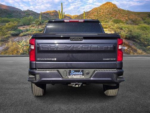 2022 Chevrolet Silverado 1500 Custom
