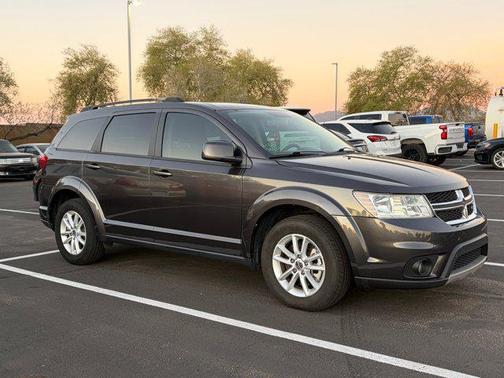 Granite Pearlcoat 2017 Dodge Journey SXT