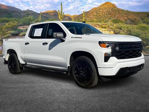 2025 Chevrolet Silverado 1500 Custom