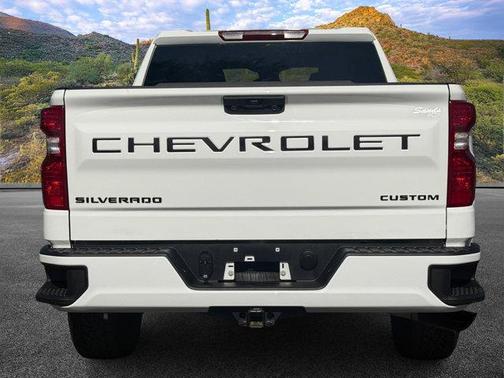 2025 Chevrolet Silverado 1500 Custom