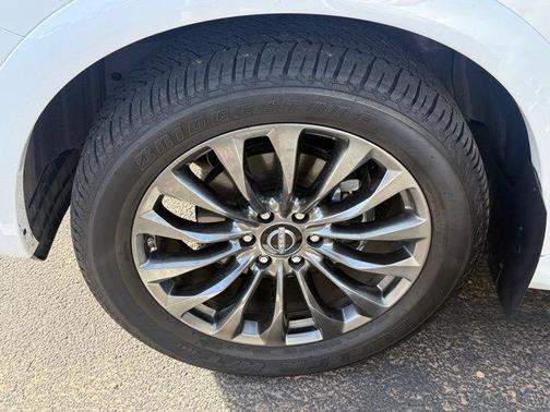 2022 Nissan Armada Platinum 2WD