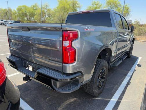 2022 Chevrolet Silverado 1500 Custom Trail Boss