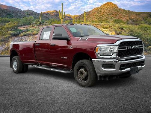 2021 RAM 3500 Tradesman Crew Cab 4x4 8' Box