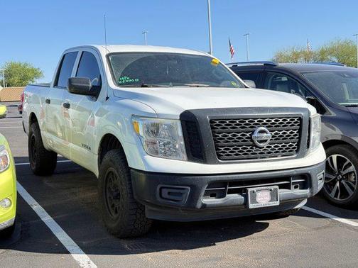 2017 Nissan Titan S
