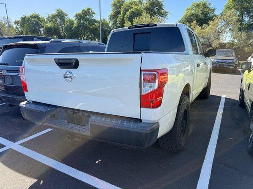 2017 Nissan Titan S
