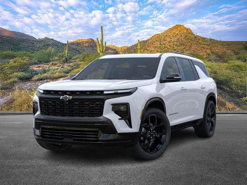 Polar White Tricoat 2026 Chevrolet Traverse RS