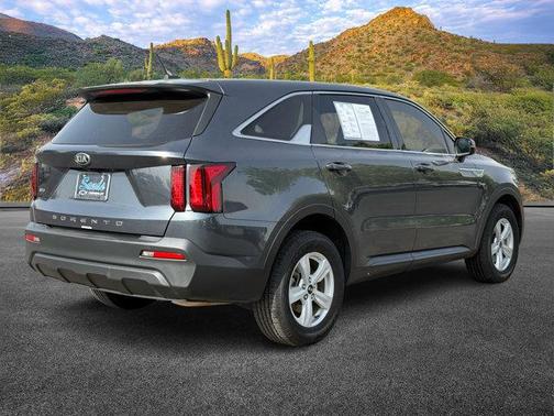 2021 Kia Sorento LX