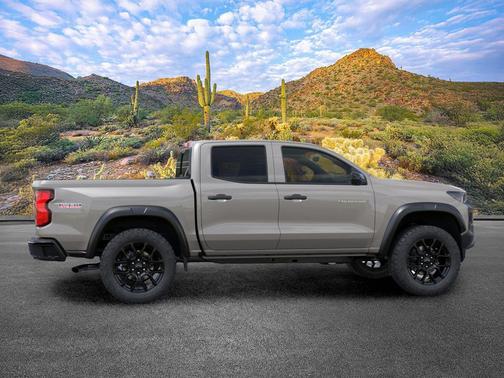 White Sands 2026 Chevrolet Colorado Trail Boss