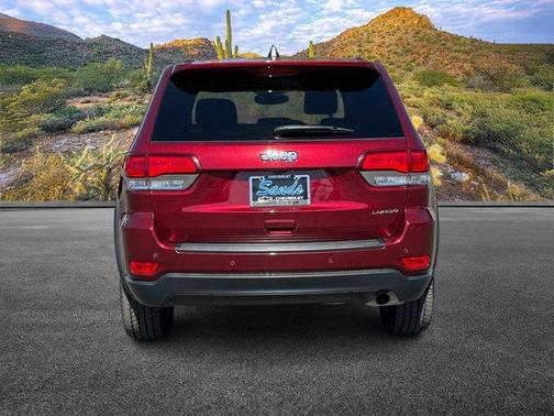 2022 Jeep Grand Cherokee Laredo