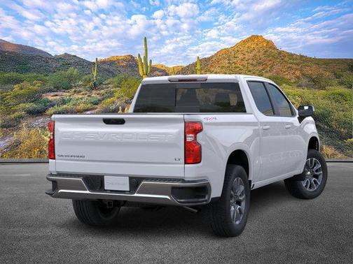 Summit White 2026 Chevrolet Silverado 1500 LT