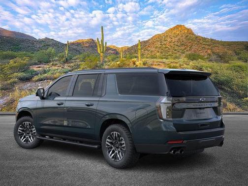 2026 Chevrolet Suburban Z71, 4WD