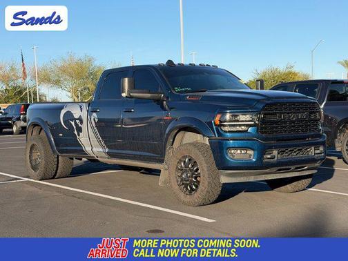 2021 RAM 3500 Limited Crew Cab 4x4 8' Box