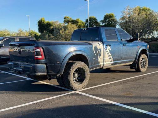 2021 RAM 3500 Limited Crew Cab 4x4 8' Box