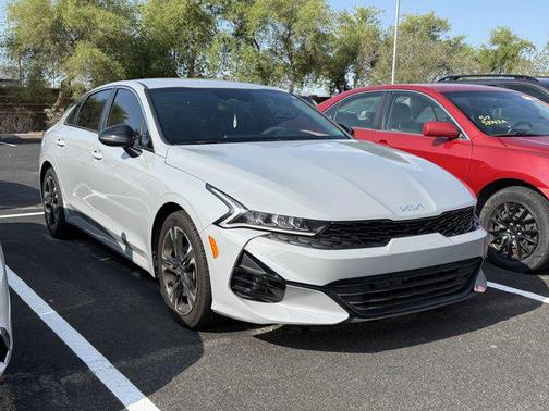 2022 Kia K5 GT-Line