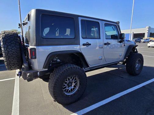 2016 Jeep Wrangler Unlimited Black Bear
