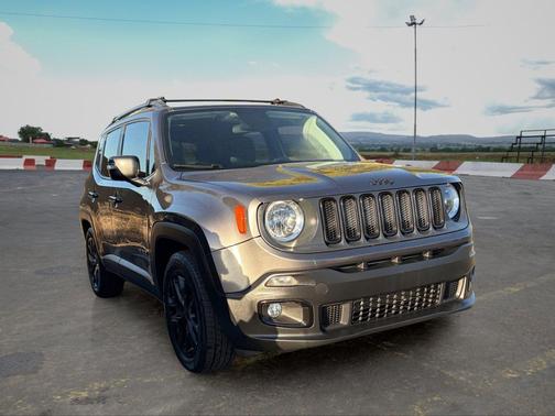Granite Crystal Metallic Clearcoat 2018 Jeep Renegade Altitude
