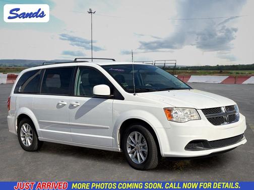 Bright White Clearcoat 2015 Dodge Grand Caravan SXT