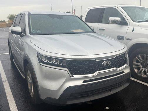 2022 Kia Sorento LX